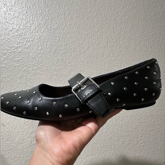 DV by Dolce Vita Black Flats with Silver Studs - Picture 4 of 8